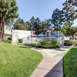 6-santa Ana, Ca - Irvine - Orange County Airport Hotel
