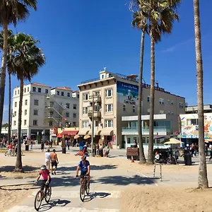 Venice & ** Marina del Rey